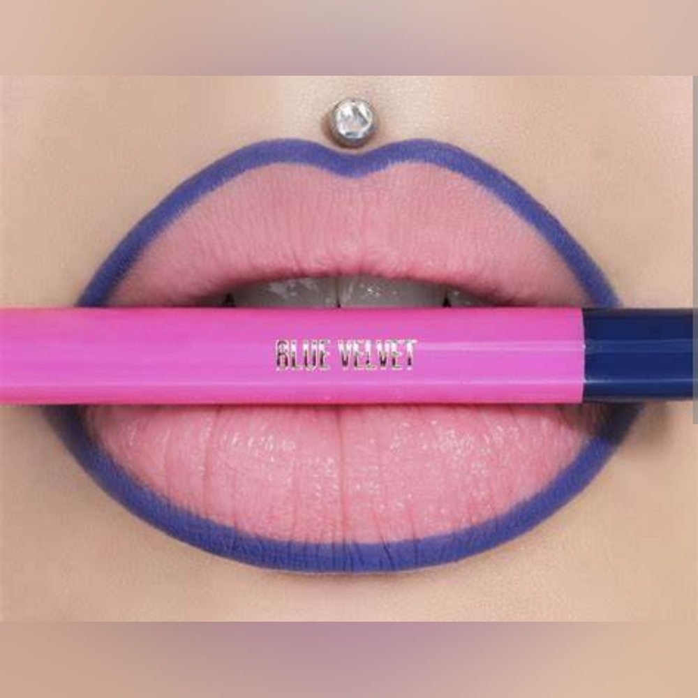 BLUE VELVET Jeffree Star VELOUR LIP & EYE LINER